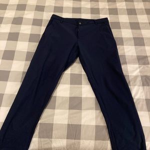 Lululemon Commission Pants Classic Fit